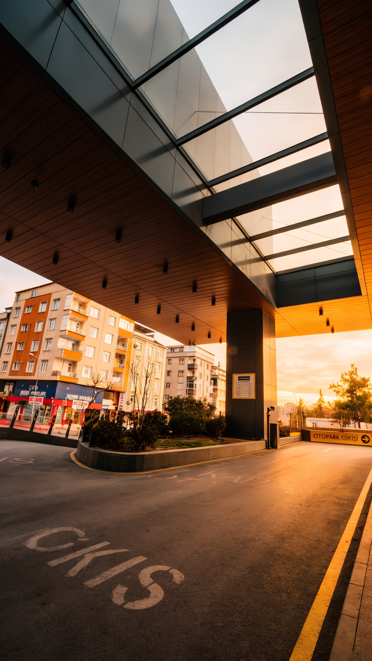 Natura Yapı | MEDİPOL BAHÇELİEVLER HASTANESİ